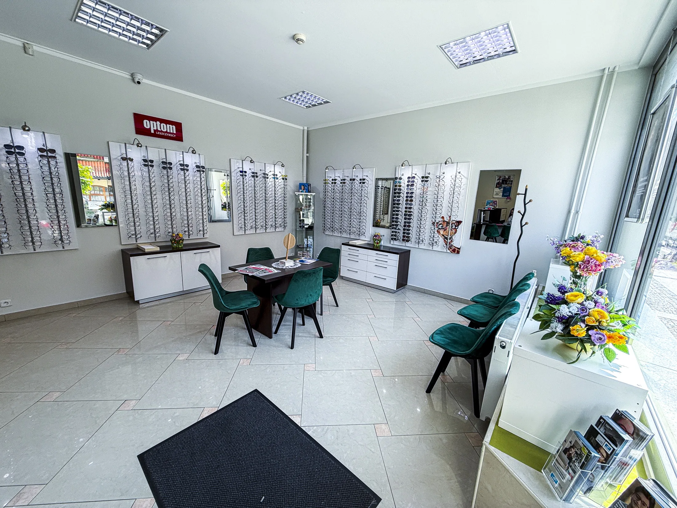 Wnętrze salonu Lwówek